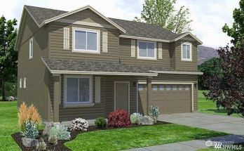 215 W Newfield Place , Moses Lake, WA 98837