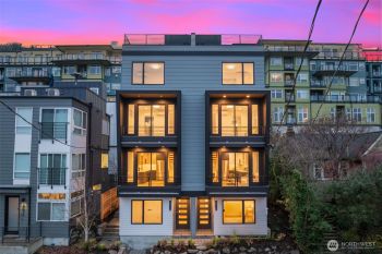 2011 A Dexter Avenue N, Seattle, WA 98109