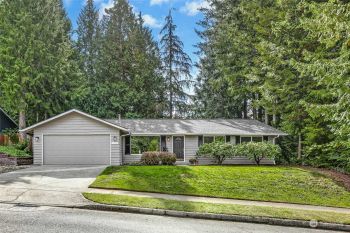 16221 NE 100th Street , Redmond, WA 98052-3039