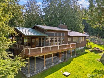 4380 Salmon Run Road , Anacortes, WA 98221