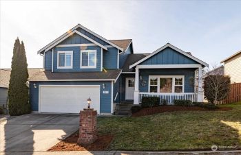 375 NW Cherry Hill Loop , Oak Harbor, WA 98277