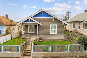 1215 4th Street , Bremerton, WA 98337