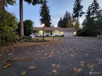 17619 154th Avenue SE, Yelm, WA 98597