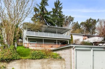 1906 N Wycoff Avenue , Bremerton, WA 98312