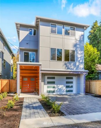 8518 30th Avenue NW, Seattle, WA 98117