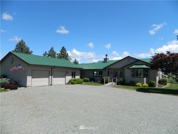175 Hosheit road , Riverside, WA 98849