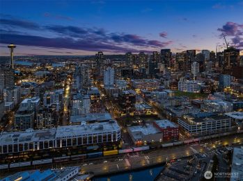 2607 Western Avenue #809, Seattle, WA 98121