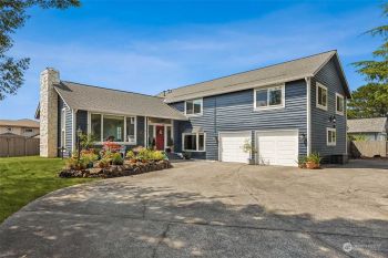 50 Silver Beach Drive SE, Steilacoom, WA 98388