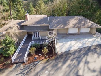 9360 SE 46th Street , Mercer Island, WA 98040