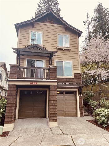 6802 156th Place NE, Redmond, WA 98052