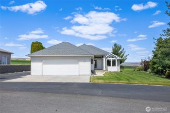 19822 Fairway Drive NW, Soap Lake, WA 98851