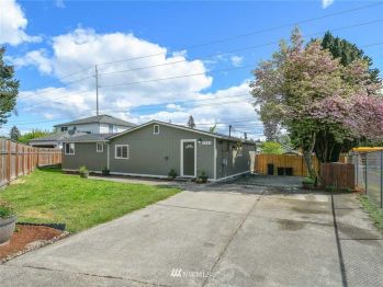 3901 NE 132nd Court , Vancouver, WA 98682