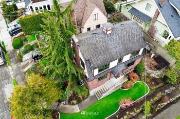 721 33rd Avenue S, Seattle, WA 98144