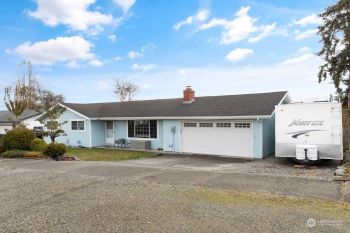 575 SW 4th Avenue , Oak Harbor, WA 98277