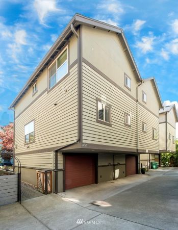2257 NW 63rd Street , Seattle, WA 98107