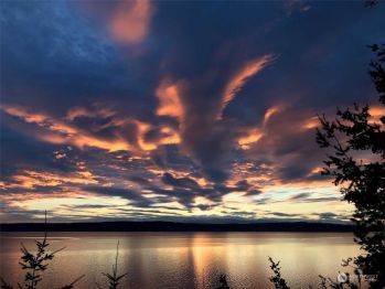 3306 S Camano Drive , Camano Island, WA 98282