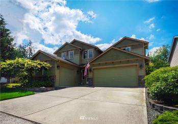 121 Brittany Street , Mount Vernon, WA 98274