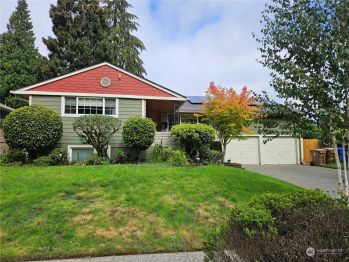 5207 N 9th St , Tacoma, WA 98406