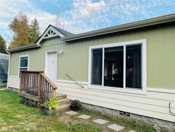 12395 NE Philip Drive , Kingston, WA 98346