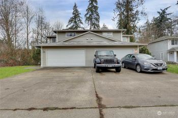 12617 12619 Woodland Avenue E, Puyallup, WA 98373-8834