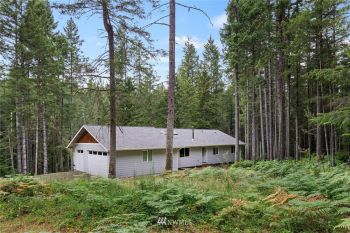 3799 SE Easy Street , Port Orchard, WA 98367