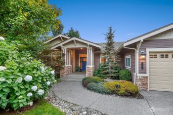 23155 Aslan Place NE, Kingston, WA 98346-8246