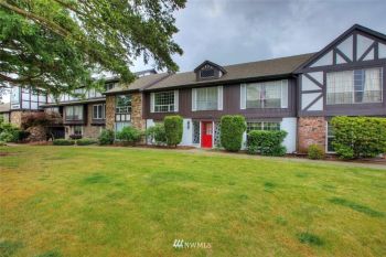 3425 S 176th Street #212, SeaTac, WA 98188