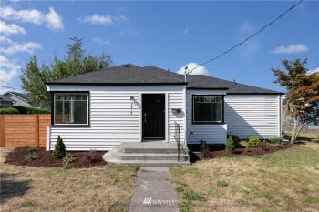 2818 19th Street , Bremerton, WA 98312