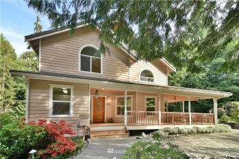 8364 Landing Lane SE, Port Orchard, WA 98367