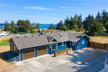 1001 SW Glenmont Court , Oak Harbor, WA 98277
