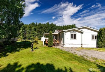 1015 Riepma Avenue , Oak Harbor, WA 98277