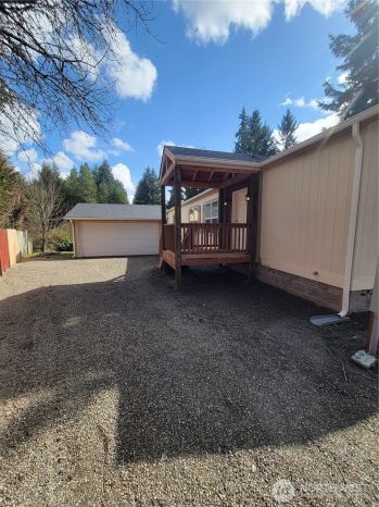 8737 Whitewood Loop SE, Yelm, WA 98597