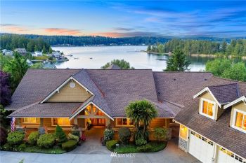 313 Island Boulevard , Fox Island, WA 98333
