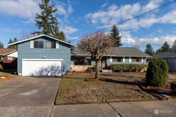 1813 N Frace Street , Tacoma, WA 98406