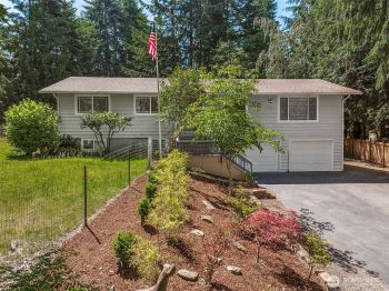 12820 E 129th Street , Puyallup, WA 98374-2904