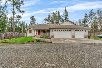 45 W Dry Lake Road , Camano Island, WA 98282