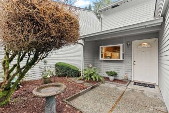 5525 Bridgeport Way W #A, University Place, WA 98467-2008