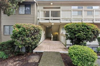 1735 W Sunn Fjord Lane #I-201, Bremerton, WA 98312