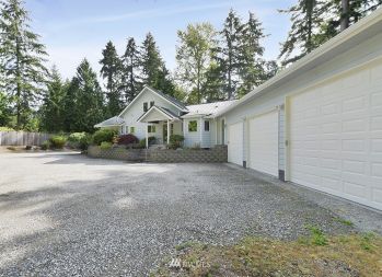 31801 44th Avenue S, Auburn, WA 98001-3741