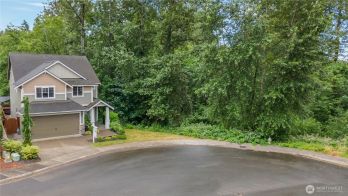 9311 S 216th Place , Kent, WA 98031