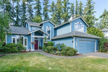 24423 235th Court SE, Maple Valley, WA 98038