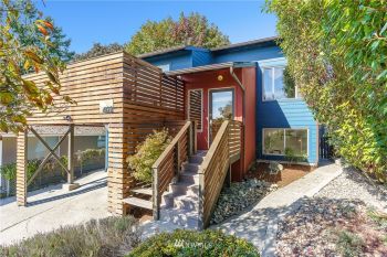 4122 SW Southern Street , Seattle, WA 98136