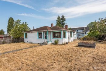 1121 S Cedar Street , Port Angeles, WA 98362