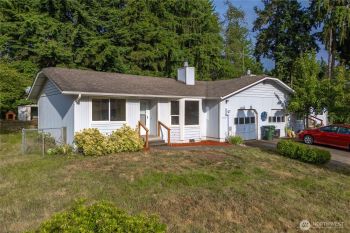 12321 12323 120th Ave Court E, Puyallup, WA 98374