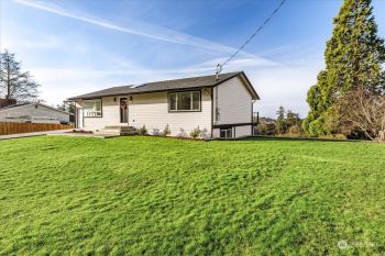 1356 Orchard Loop , Oak Harbor, WA 98277