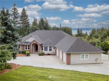 1089 Lawson Road , Camano Island, WA 98282