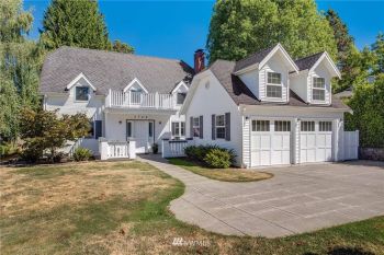2742 72nd Avenue SE, Mercer Island, WA 98040