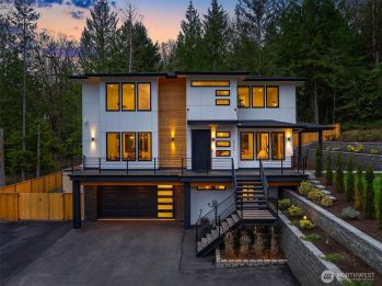 3230 290th Way NE, Redmond, WA 98053-9115