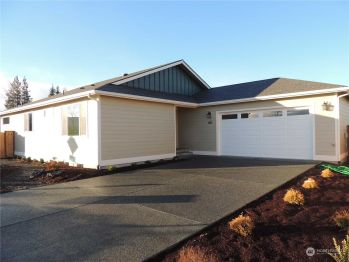 627 N Galloway Boulevard , Sequim, WA 98382