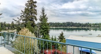 924 Shorewood Drive #B23, Bremerton, WA 98312